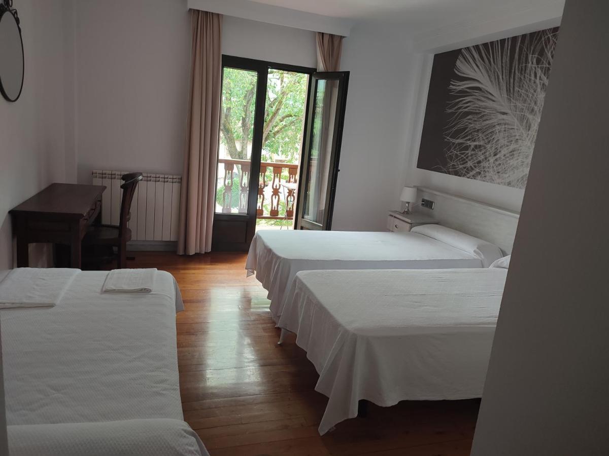 Hotel Pisuerga Proaza Exteriér fotografie